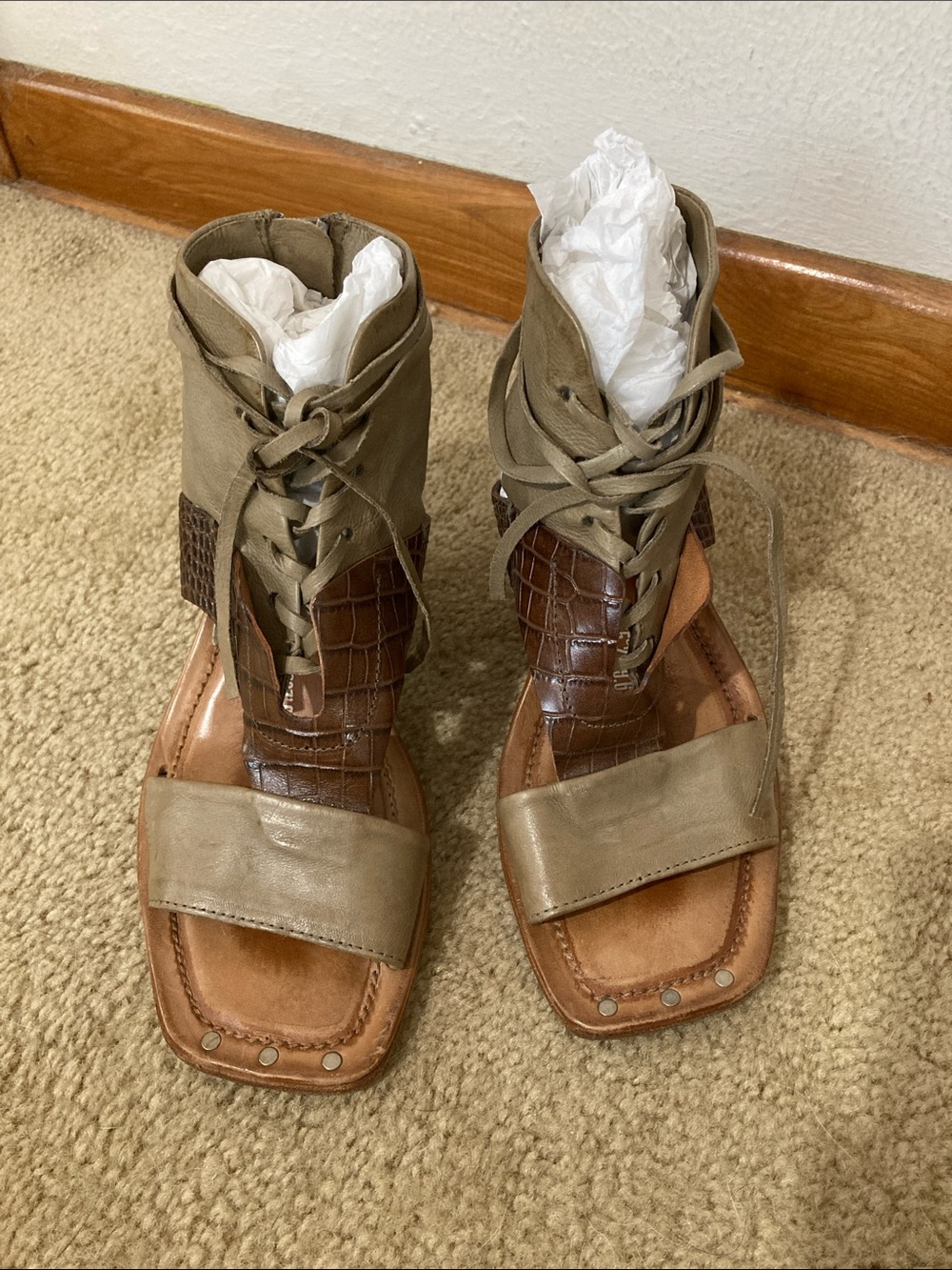 A.S.98 Two toned sandals size 7